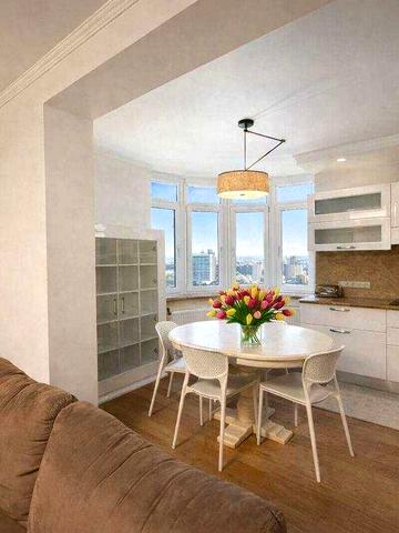 Липківського 18, м.Вокзальна, оренда сучасної 2к, 82 м², Автономність!