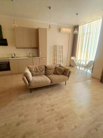 Сдам  9 Жемчужина  Французский бульвар