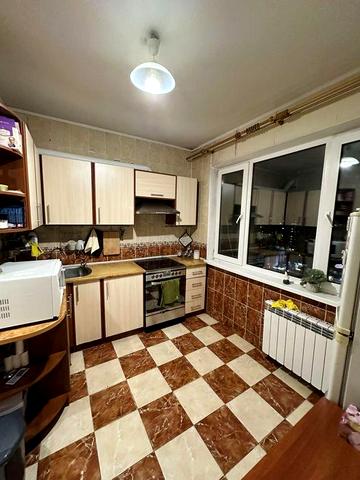 Оренда 2к квартири Рейгана (Драйзера) 9 Троєщина Деснянський район