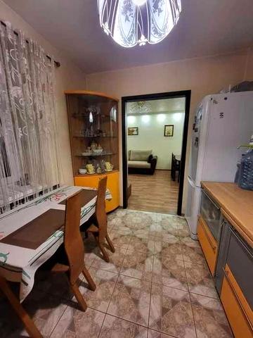 Продається 3к кв 74м кв, м Наукова,м Держпром, вул. Клочківська 23124М