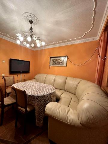 Реальная 3-ка на Холодной Горе, ул. Волонтерская 50, Только семья!