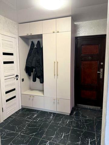 Продається 3-х кімнатна квартира м. Бурштин