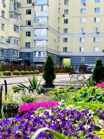 ЕКСКЛЮЗИВНА ПРОПОЗИЦІЯ!!!Велика 1на кв-ра по Проспекту Перемоги 119 а!