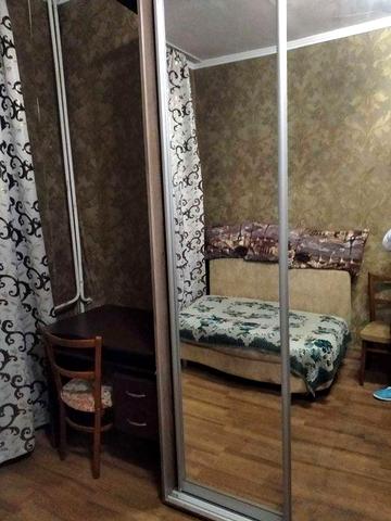 Продам свою квартиру у селищі Рогань.