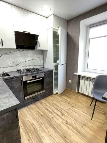 Вербицького вул., 2