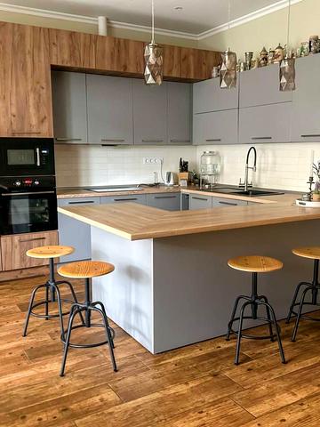 Тіниста вул.