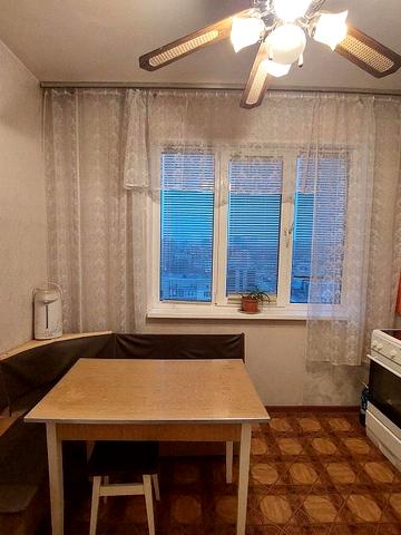 Миколи Закревського вул., 45