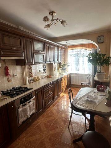 Оренда 3 кімнатної квартири