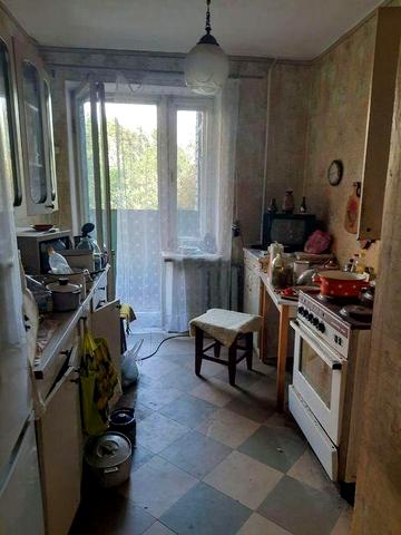 Продам 3к квартиру на жм Тополь-1