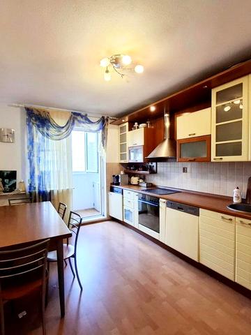 Івана Пулюя вул., 5-Б