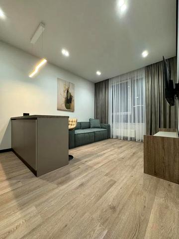 Олеся Гончара вул., 40