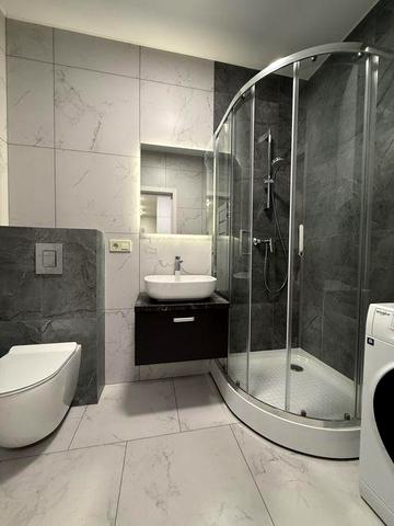 Сертифікат! Євро 2к 51м2 з ремонтом в центральному парку! Газ!