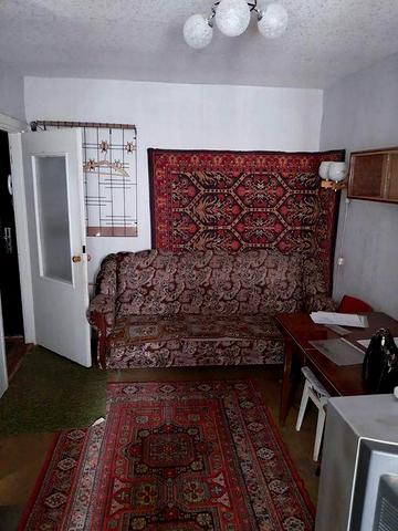 Продам 2к.гостинку, м.Дворец Спорта, Стадионный пр. РР9