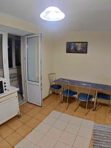 Здається 3-квартира з АВГ по вул. Зодчих в р-ні Поділля, читайте опис