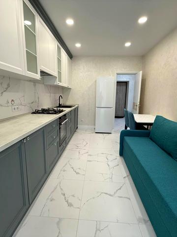 Запорізьке шосе, 32