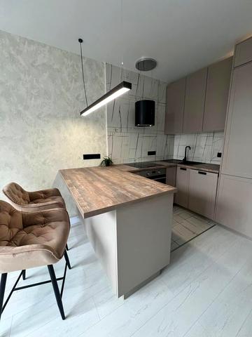 Івана Виговського вул. (Маршала Гречка), 44