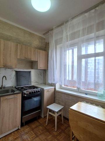 Продаж 1- кімнатної кв-ри. Вул. Ромена Роллана. Ремонт. Держпрограмми!