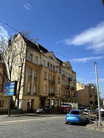 Личаківська вул. (), 36