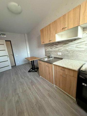 ЖК Кекс, первая сдача, квартира доукомплектуется полностью.