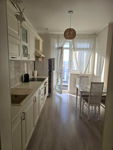 Петра Калнишевського вул. (Михайла Майорова), 8