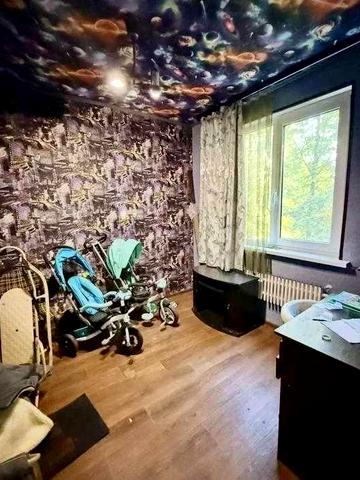 Продам 4 к. квартиру Валентиновская метро Студенческая 520 м/н