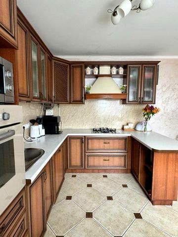 Будинок для велокої сімї ! 5 кімнат! 12 соток