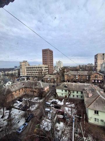 3х кімнатна квартира біля метро Сирець Вул. Олешківська 4-6/2. ГАЗ.