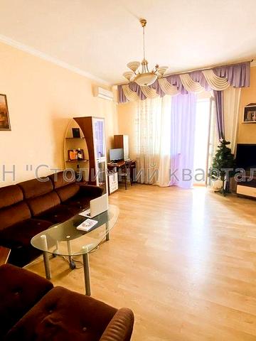 Центр Саксаганського 121 ЖК БЦ «Botanic Towers»