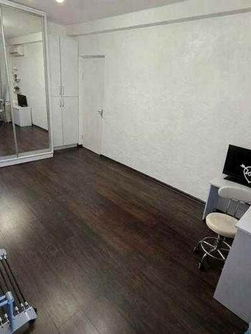 2 к. 1 этаж! Березняки, Тычины, 21, м. Левобережная - Осокорки