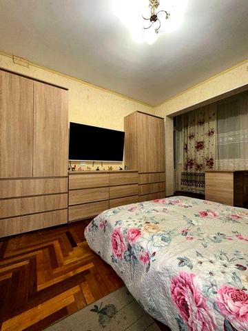 Оренда трикімнатної квартири Дніпровський р-н