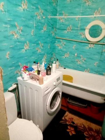 Продам квартиру с.лозуватка