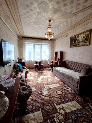 Продаю квартиру в заводському районі