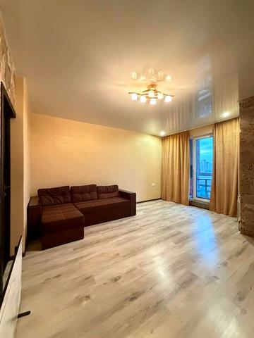 Володимира Брожка вул. (Кіровоградська), 70