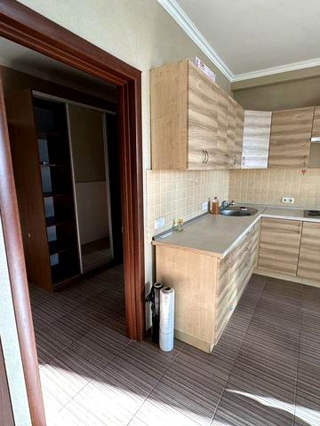 Здам 1 кімнатну квартиру. Ревуцького 7в. 12000