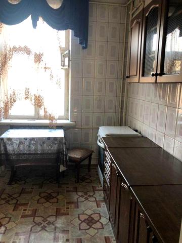 3-х кімн. Центр міста! Частково меблі. Холодильник.Можна з тваринкою.