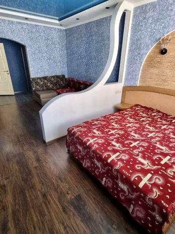 Вільна 13 березня, Оренда 1-но кімн.кв район Казбет