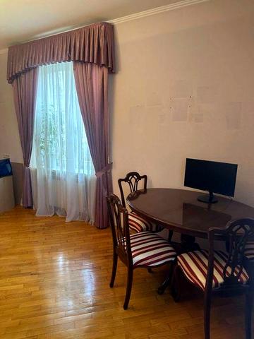 Оренда затишної 2к.квартири в центрі, Печерськ,  біля метро «Кловська"