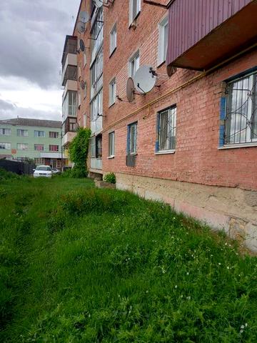 Продам квартиру(ри)в м. Борзна