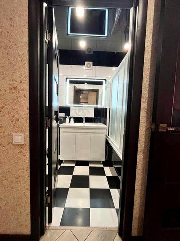 Продається Квартира 2-х кімнатна з індивідуальним опаленням.3поверх