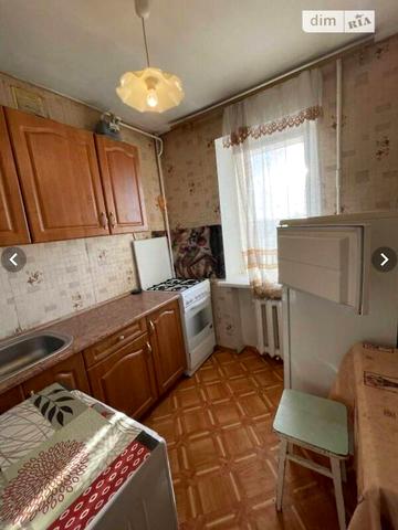 Довгострокова оренда 1к Квартира Євгена Танцюри (Генерала Петрова) вулиця