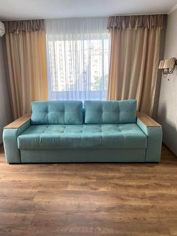 Єреванська вул., 28-А