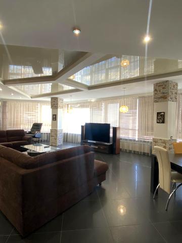 Петра Григоренка просп., 23