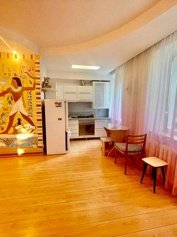 2-х кімн.-студіо. Центр. Меблі. Техніка.