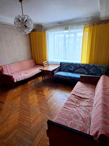 Сдается 3-х комн. квартира семье на Бульваре Центральном