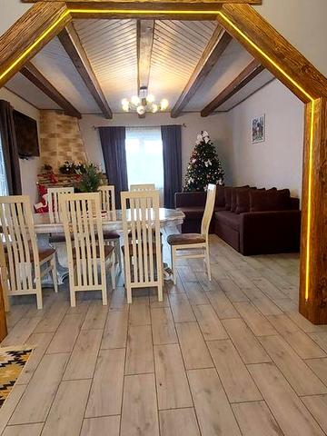 відпочинок у Карпатах. у Ворохті "карпатська модринка"