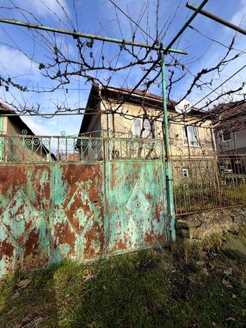 Будинок село Ярок. Державні програми.