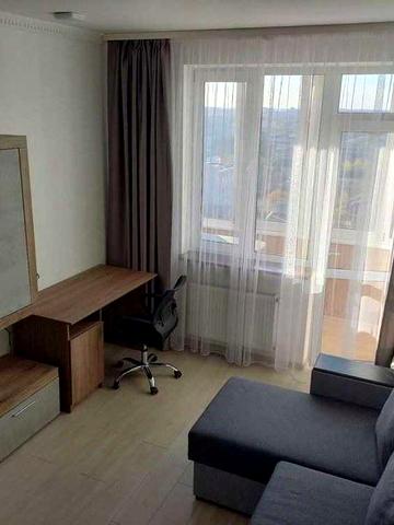 Оренда квартири в новобудові на вулиці Хлібна