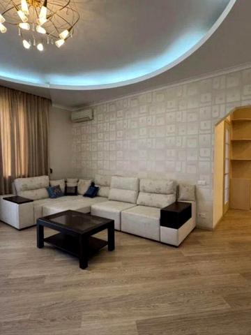 Продам 3х.кв. 5/10 S-150м2. в центре Харькова дом бизнес класса ЖК Ленмонтовская