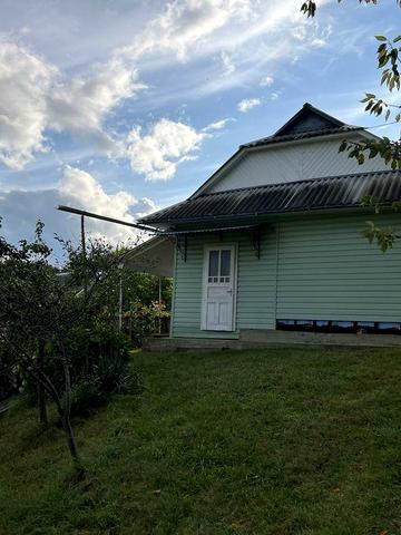 Продаю будинок з гарним краєвидом