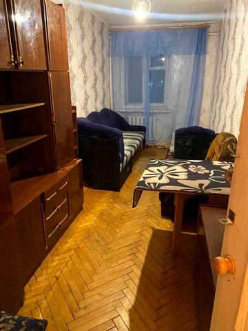 Здам 3 х кімнатну  Буча центр